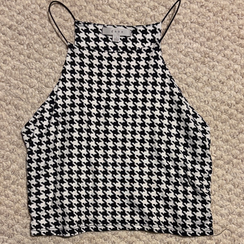 Gaze Black and White Houndstooth Crop Top
